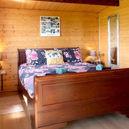 Country Bumpkin - Romantic Couples Stay In Oakhill Cabin Bagian luar foto