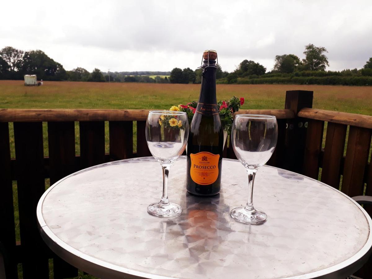 Country Bumpkin - Romantic Couples Stay In Oakhill Cabin Bagian luar foto
